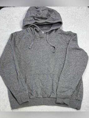 Soft Gray Divided Hoodie Size L In A Cozy women’s Fit Sweatshirt